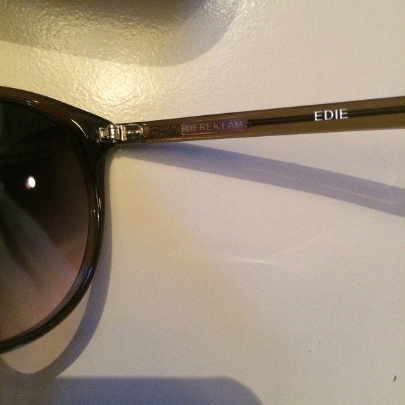 NEW Derek Lam EDIE star sparkle glitter embossed round cat eye sunglasses NWOT - Picture 4 of 6